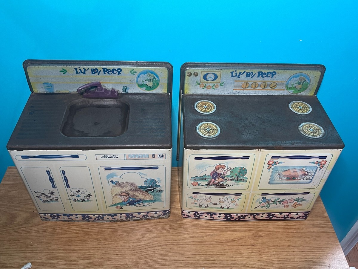 1960s Vintage Metal Play Kitchen Stove & Sink Little Lil' Bo 1960s Vintage Metal Play Kitchen Stove & Sink Little Lil' Bo