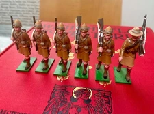 Trophy Miniatures Lead Toy Soldiers Boer War Gordon Highlanders Marching Set