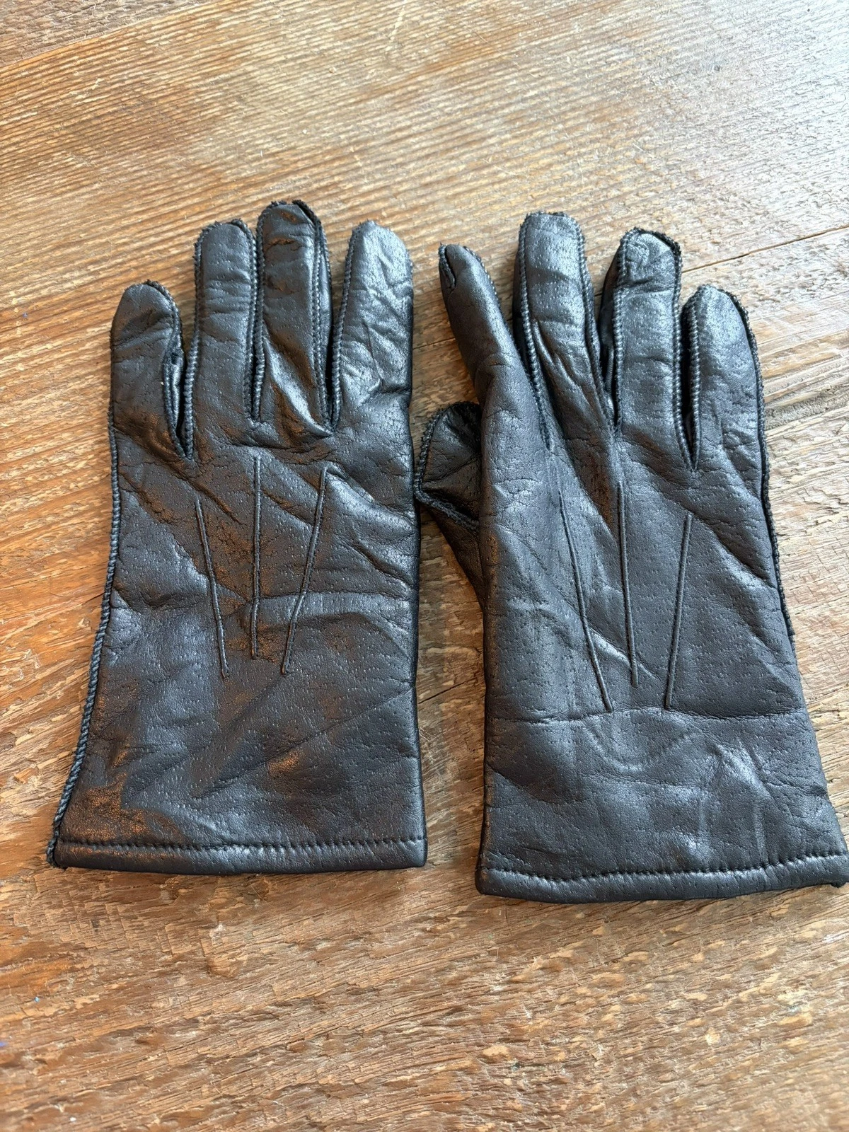 FOWNES Vintage Black Soft Genuine Leather Woman’s Glove Size ~9 NEW