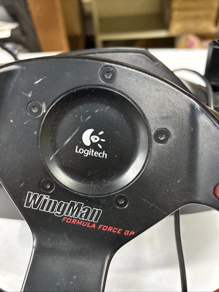 Logitech WingMan Formula Force GP PC *NUR RENNRAD* getestet - Bild 2 von 4