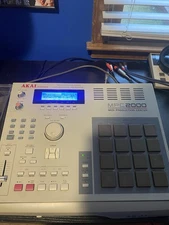 Akai MPC 2000