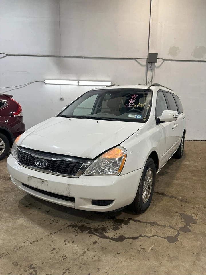 Used Rack and Pinion Assembly fits: 2012 Kia Sedona Power Rack and Pinion LWB 11 Foto 3 de 4