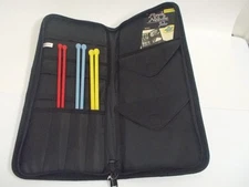 ART BIN Zip Around Micro Suede Accents Folio Case w/ 3 Pairs Knitting Needles