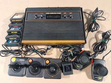 Atari 2600 VCS Woodgrain Console Bundle, Lot,...