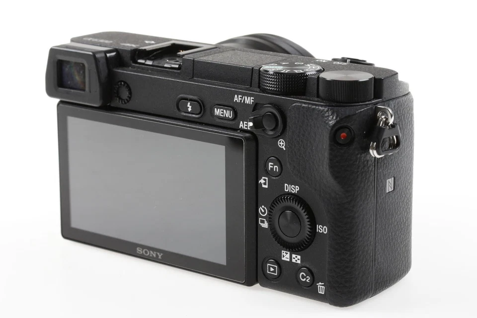 SONY Alpha 6300 mit E PZ 16-50mm OSS - SNr: 3821614 - Bild 4 von 4