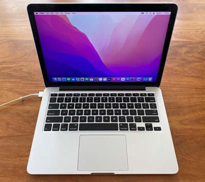 MacBook Pro A1502 Retina, 13-inch, Early 2015 - 8GB 256GB Monterey w/Box & Cords