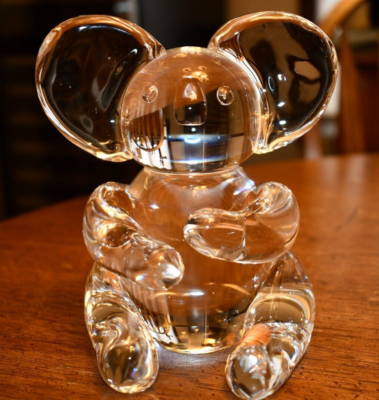 ジェームズ・ヒューストン　Steubenクリスタルガラス　熊 Steuben Signed Glass Koala Bear Figure 5.75