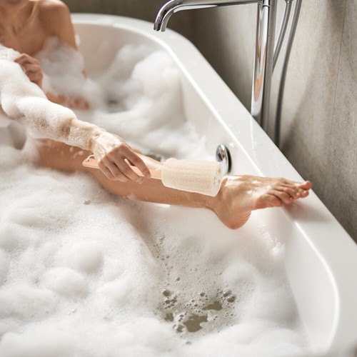 Natural Loofah Bath Scrubber Brush with Long Handle for Easy Cleaning - Bild 8 von 12