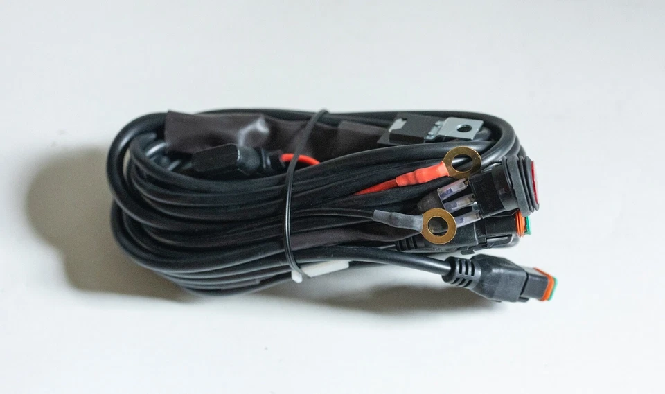 PIAA® LR-42 Heavy Duty 2-Light Quick-Disconnect Complete Wiring Kit $70 MSRP - Image 2 of 4