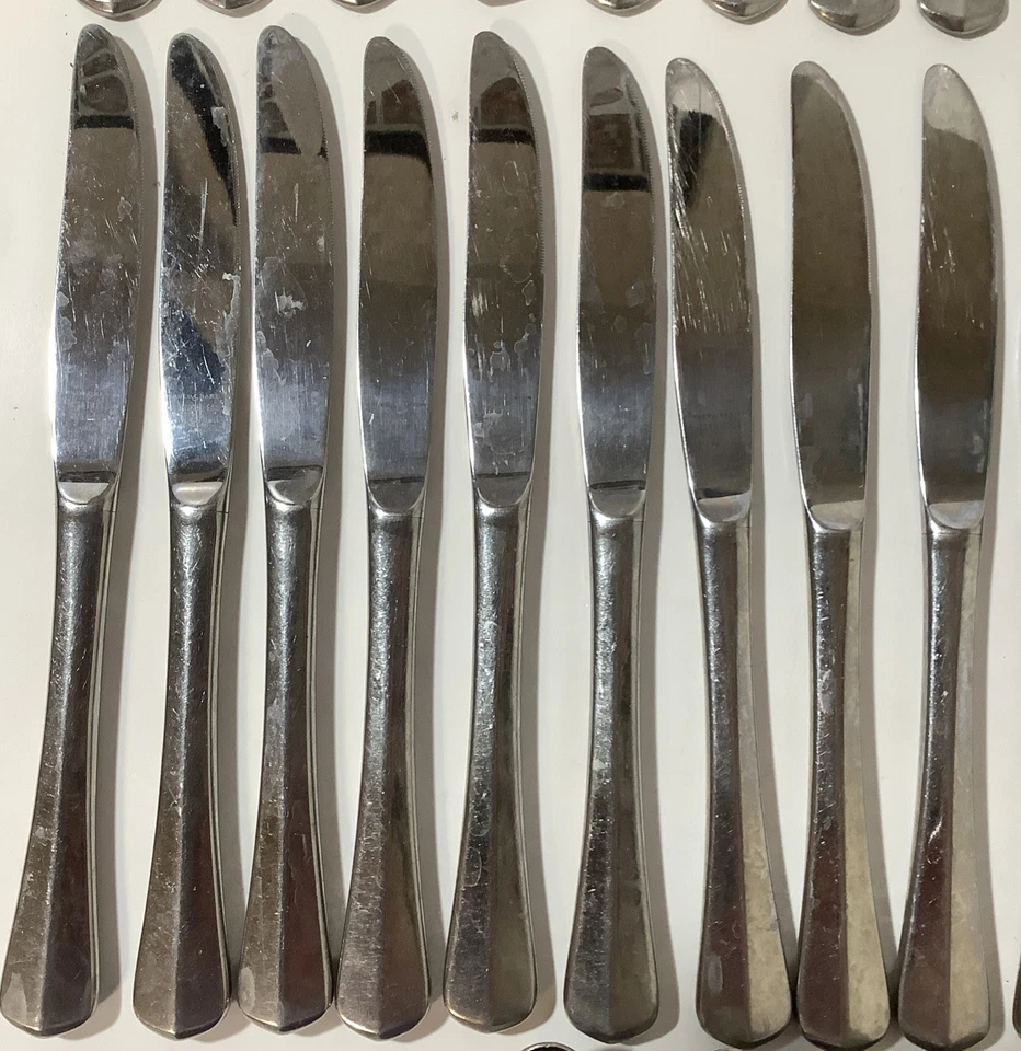 Reed & Barton Newbury 46 Pieces Stainless Flatware Service for 6 + Serving Extra - Image 4 of 4