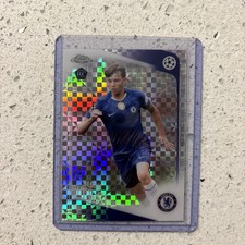 Reggie Walsh Chrome UCL 2025/26 X-fractor #70