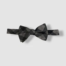 Ryan Seacrest Distinction Men's Black Gray Patterned Pre-Tied Bow Tie