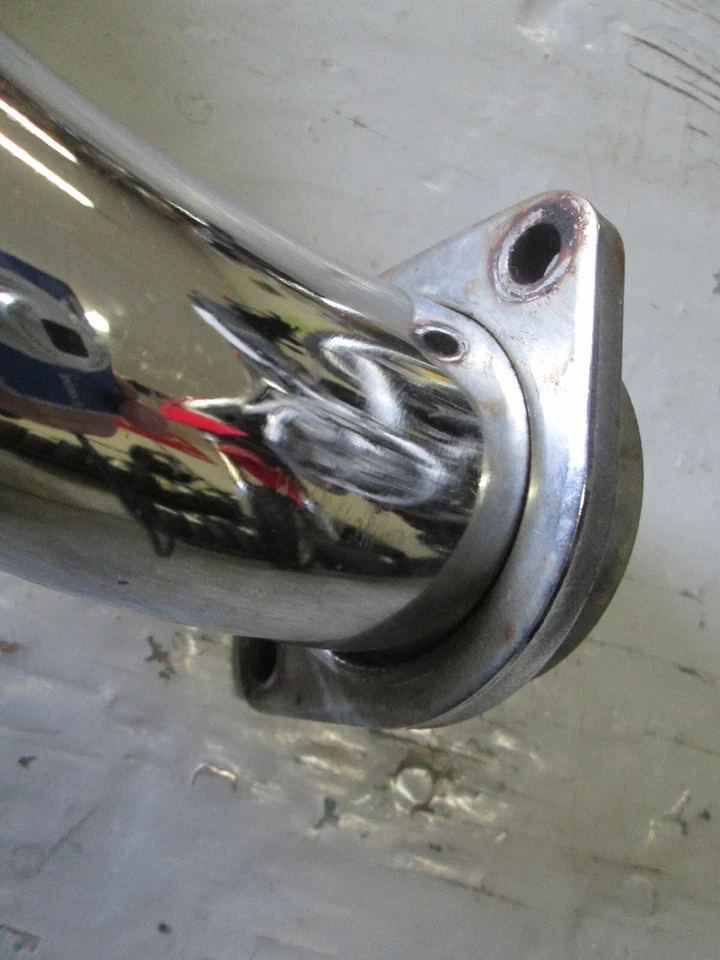 Tubo de escape derecho VL800 VOLUSIA VL800 C50 BOULEVARD VZ800 M50 14150-41F02 Foto 4 de 4