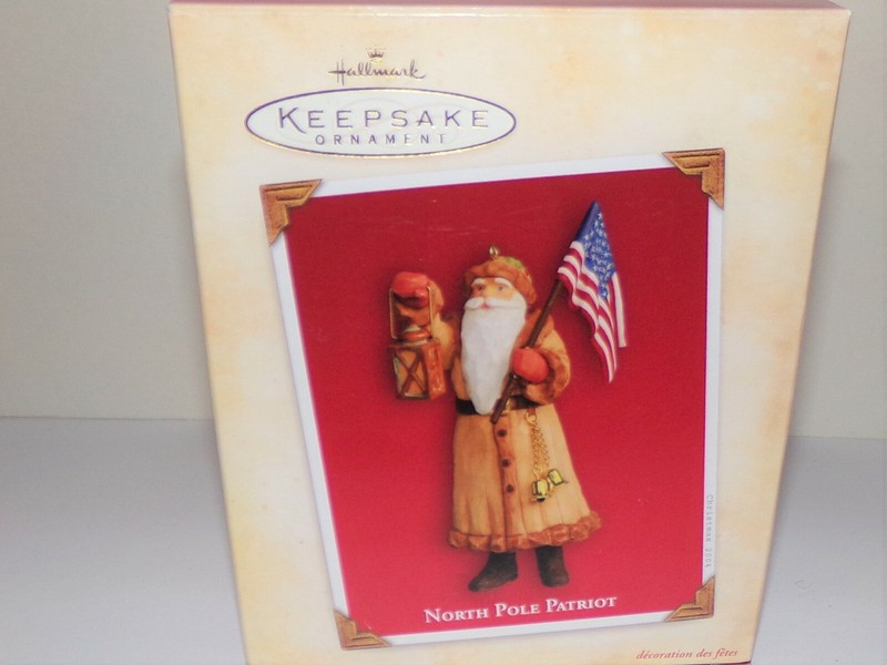 HALLMARK KEEPSAKE ORNAMENT "NORTH POLE PATRIOT" SWEET HOLIDAY TREASURE