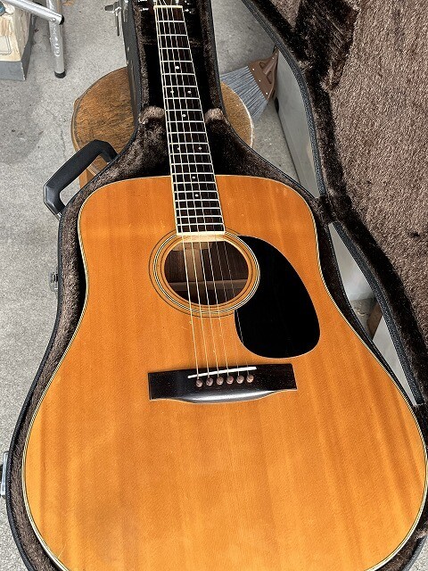 ギター S,yairil YD-302 Acoustic Guitars S. Yairi YD 302 70s Solid Spruce Top with
