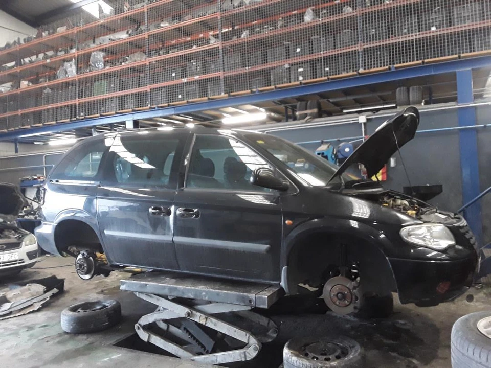 Capo para CHRYSLER VOYAGER (RG) 3.3 Grand Voyager Limited Warner Bros 1713076 - Imagen 4 de 4