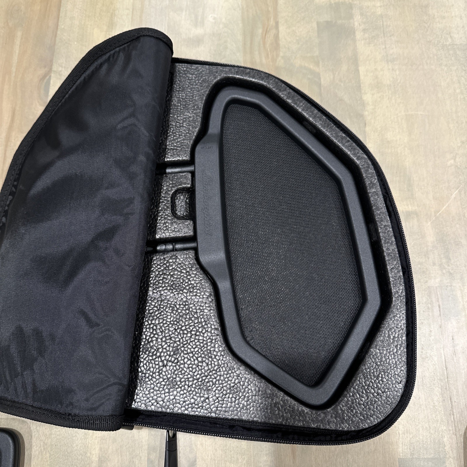 DEAL 2 OEM LAMBORGHINI HURACAN SPYDER DEFLECTOR WINDSCREEN LP610640 WIND SCREEN