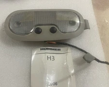 2006 - 2010 HUMMER H3 H3T ROOF OVERHEAD CENTER DOME LIGHT READING MAP LAMP OEM
