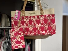 Betsy Johnson Tote With Matching Wallet Tan Pink Hearts New With Tags