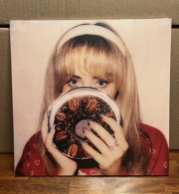 Sabrina Carpenter　Fruitcake　限定リキッドレコード fruitcake liquid glitter LP - Sabrina Carpenter Official Store