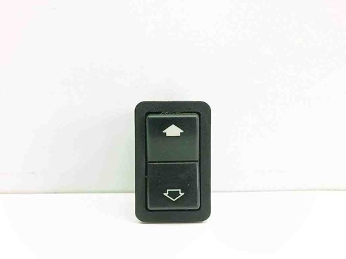BMW 5 E39 Schalter für Fensterheber hinten links 8368974 2.50 Diesel 31308485
