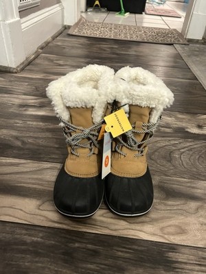 NEW Kids Size 3 Waterproof Winter Snow Boots Cognac Cat and Jack Ski Snowboard