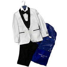 Perry Ellis Boys White and Black Boys Tuxedo 5 pc. Suit Brand New Without Tags 