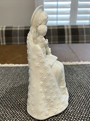 VINTAGE HUMMEL FLOWER MADONNA - MADONNA & CHILD WITH BOOK VINTAGE HUMMEL FLOWER MADONNA - MADONNA & CHILD WITH BOOK