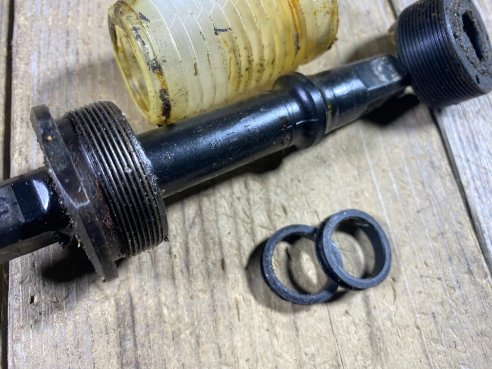 SHIMANO 3PL BOTTOM BRACKET BB AXLE SPINDLE 68x120 68mm SHELL 120mm LON - Image 3 of 4