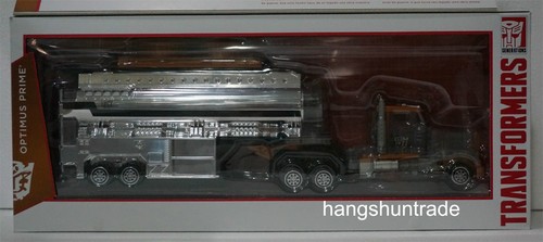 Transformers Generations Laser Optimus Prime Year of Goat 2015 Platinum Edition - Picture 2 of 3