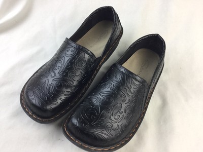 savvy jane nursing shoes