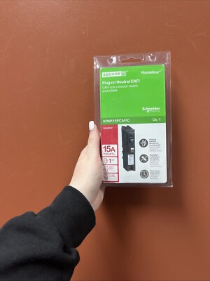 Schneider Square D 15A Plug On Neutral CAFI Circuit Breaker HOM115PCAFIC Black