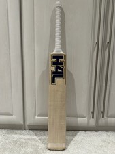HELL4LEATHER H4L Rocket Factory Cricket Bat Grade 2