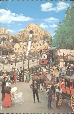 Knotts Berry Farm Calico Square Log Flume Train Postkutsche Postkarte 1988