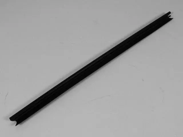 Cinturón de puerta Mopar genuino resistente al clima 55276896AF Foto 2 de 4