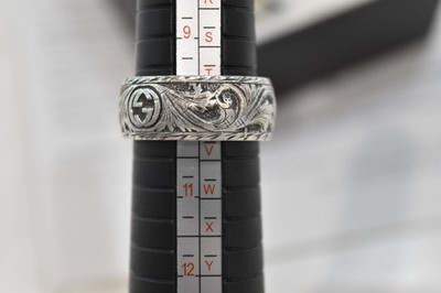 Gucci Thin Silver Ring With Feline Head Cat Head Ring Size 23 | eBay