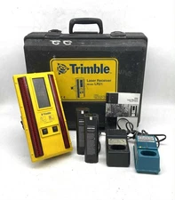 TRIMBLE SPECTRA LR21 MACHINE CONTROL LASER RECEIVER,BACKHOE,DOZER,TOPCON