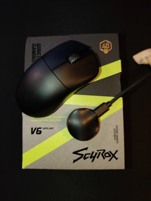 Scyrox V6 Wireless Gaming Mouse, Black, PixArt 3950, 30000 DPI, 8000hz, 40g