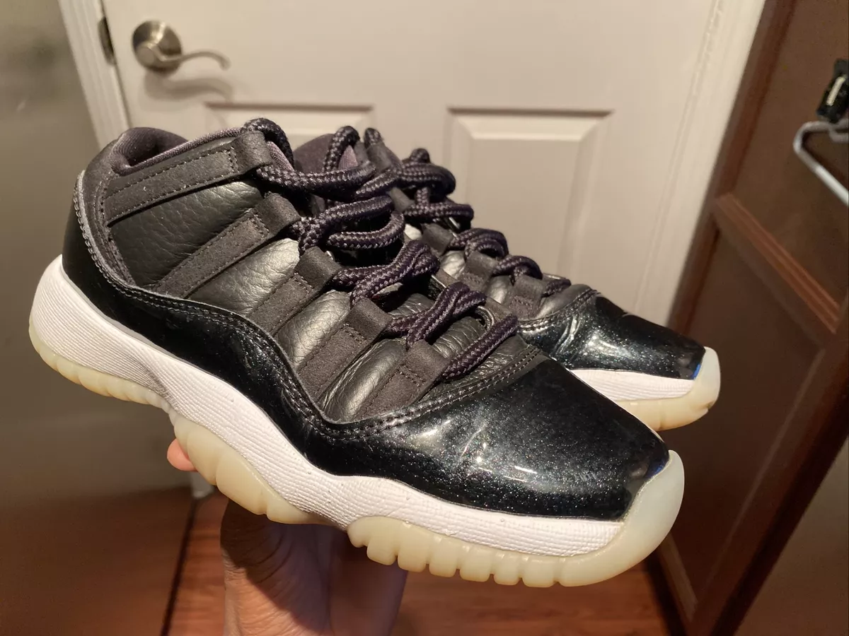 Air Jordan 11 Low GS 72-10