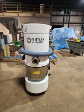 NILFISK INDUSTRIAL VACUUM VHW420