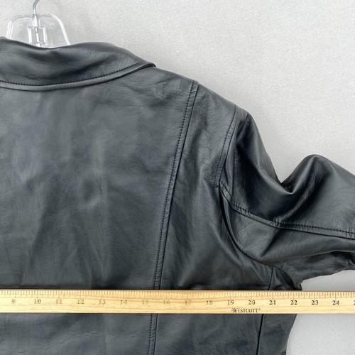 Torrid Plus Size 1X Black Faux Leather Moto Jacket Full Zip Long Sleeve EUC - Picture 8 of 18