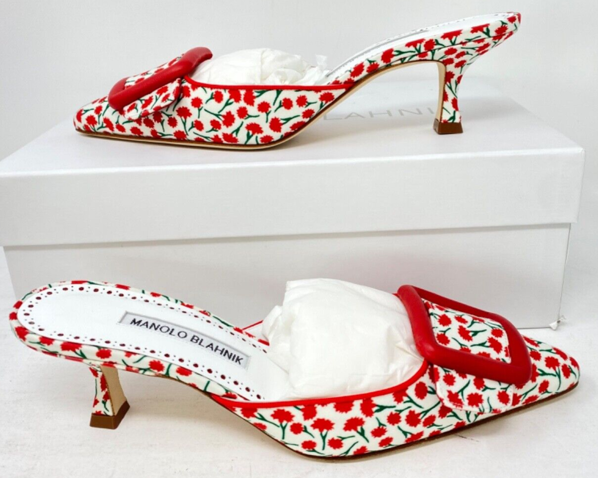 Manolo Blahnik Maysalebi Buckle Red Floral 50MM Pointy Toe Manolo Blahnik Maysalebi Buckle Red Floral 50MM Pointy Toe