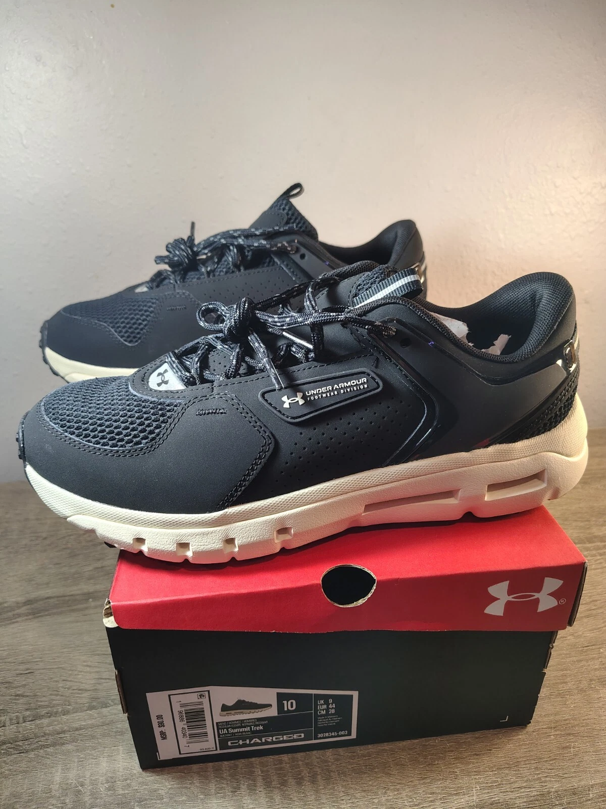 Under Armour UA Summit Trek Charged Trail Shoes Black White 3028345-003 Mens 10