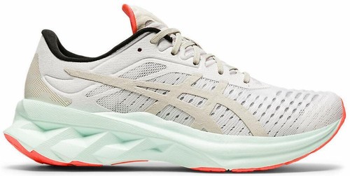 ASICS Novablast 4 TR Men\'s Size 8 White Running Shoes Sneakers Athletic 1012B510 ASICS WMNS Novablast 4 White Running Shoes (1012B510), Size  main image 4