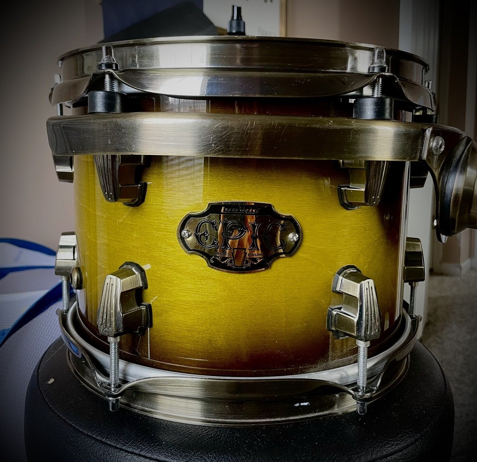 Ludwig Epic Series 5 Piece Shell Kit In Olive Fade Finish, And Brushed ...