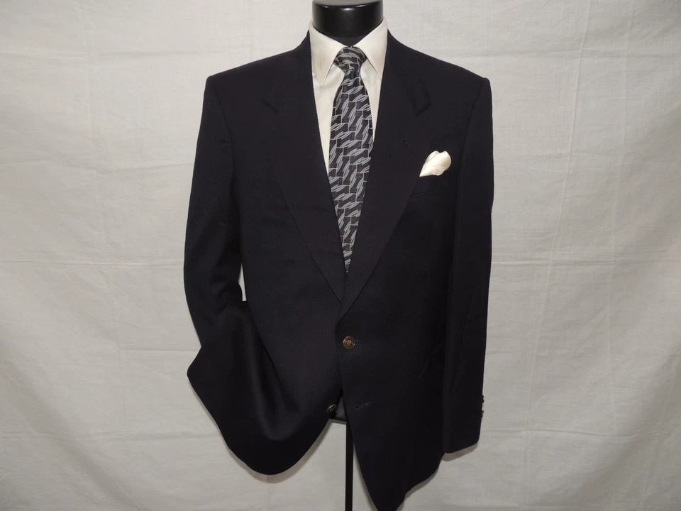 Exquisite Vintage Pierre Cardin Men's Blue Flannel Blazer Jacket Coat 46 Reg - Image 2 of 4