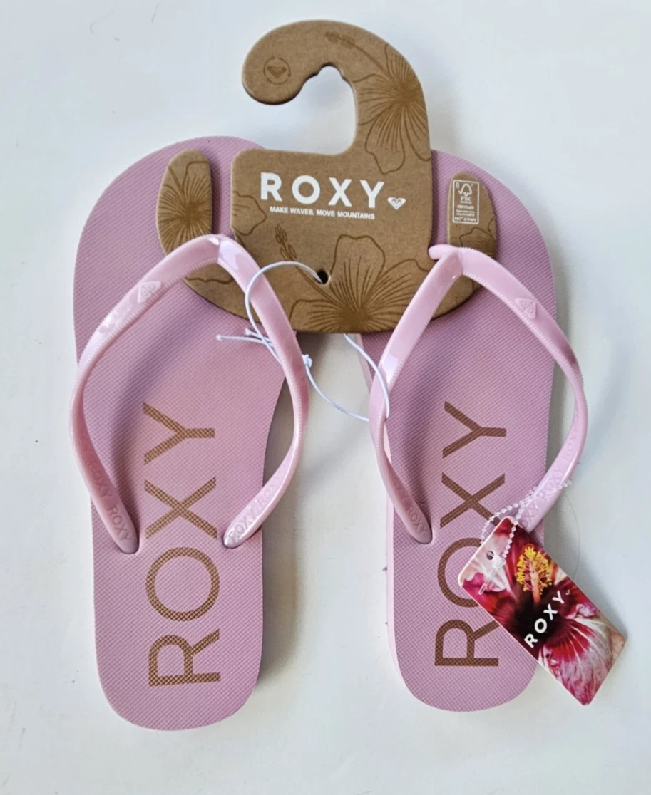 ROXY Women's Size 10 US Melon III Pink Flip Flops Sandals NWT