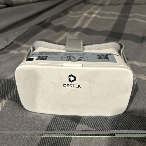 Destek White Gray Adjustable Strap Lens Silicone Pad Virtual Reality Headset