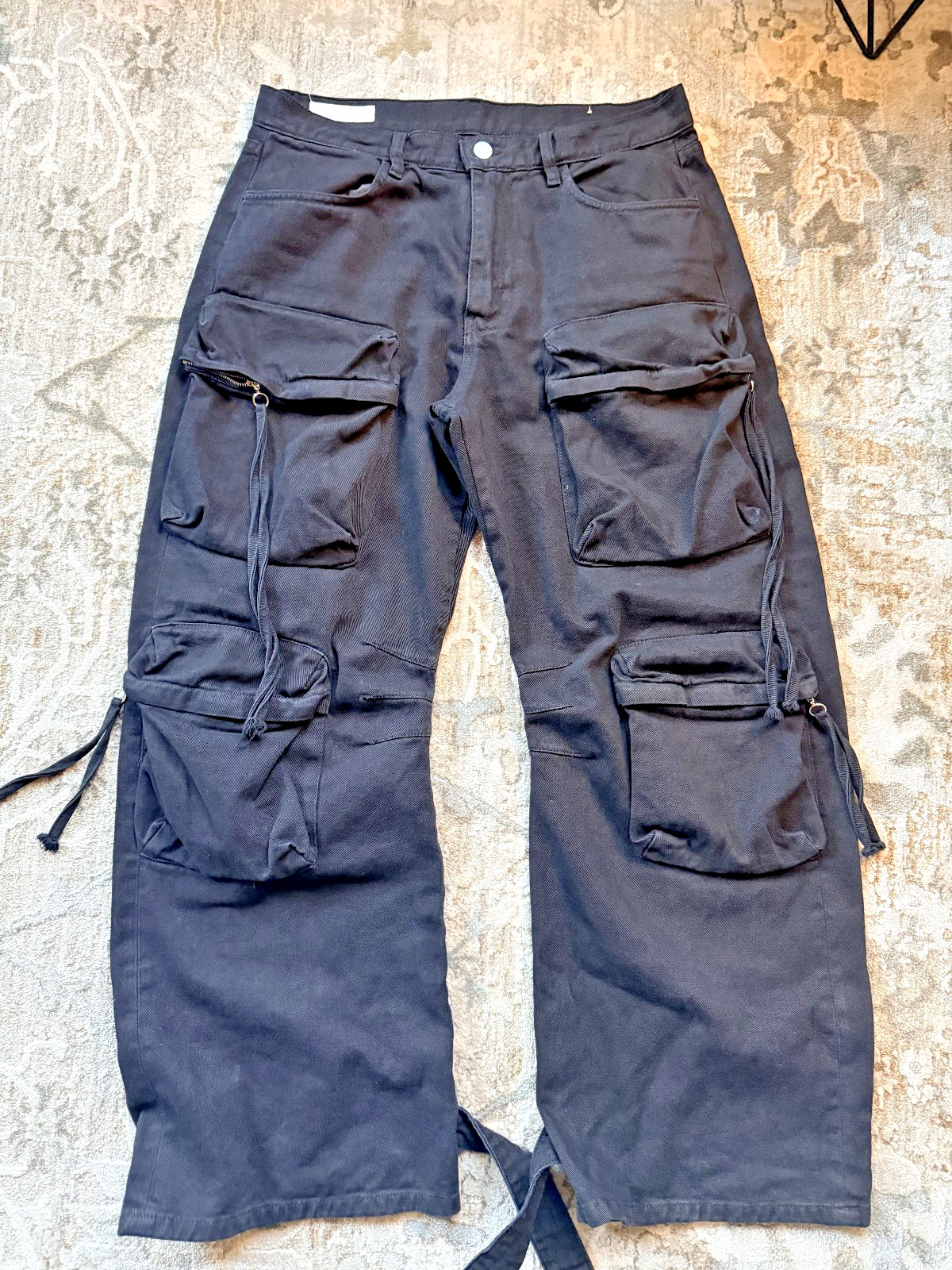 With Zipper Pockets, Relaxed Fit