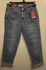 Levi Strauss Signature Women's 6 / W28 Vintage Mid Rise Boyfriend Jeans 53526